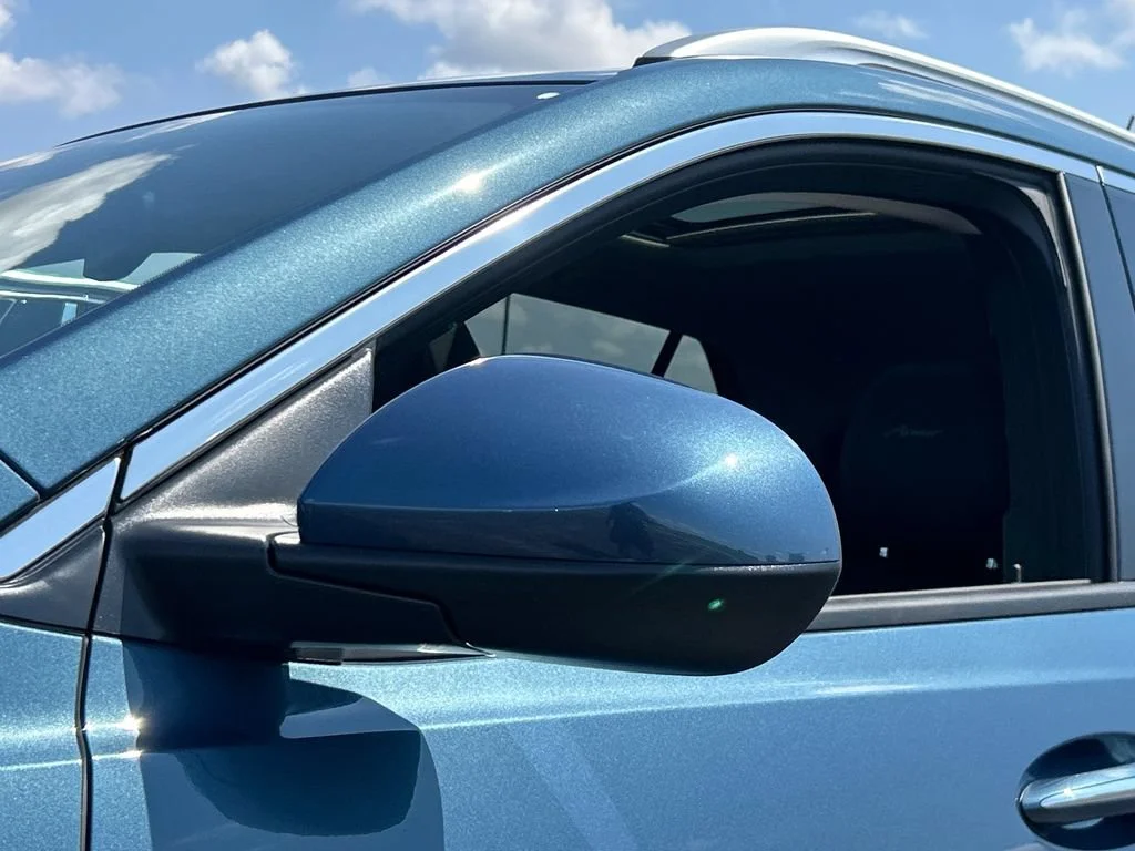 New 2026 Ocean Blue Metallic Buick Avenir image 14