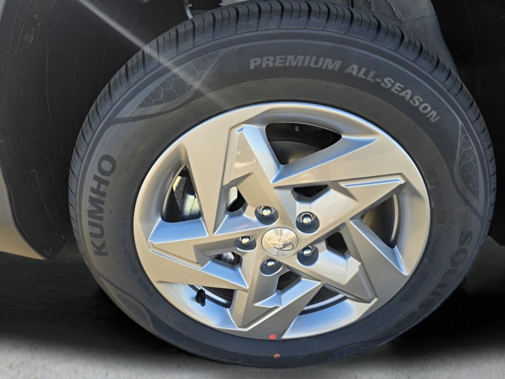 New 2026 Atlas White Hyundai SE image 9