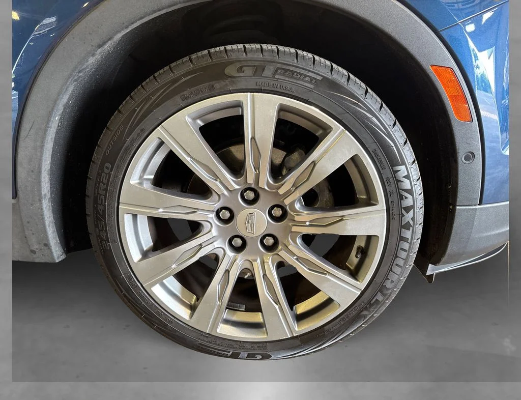 Used 2019 Twilight Blue Metallic Cadillac Premium Luxury image 17
