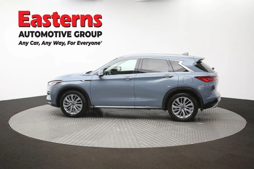 Used 2023 Gray INFINITI LUXE image 63