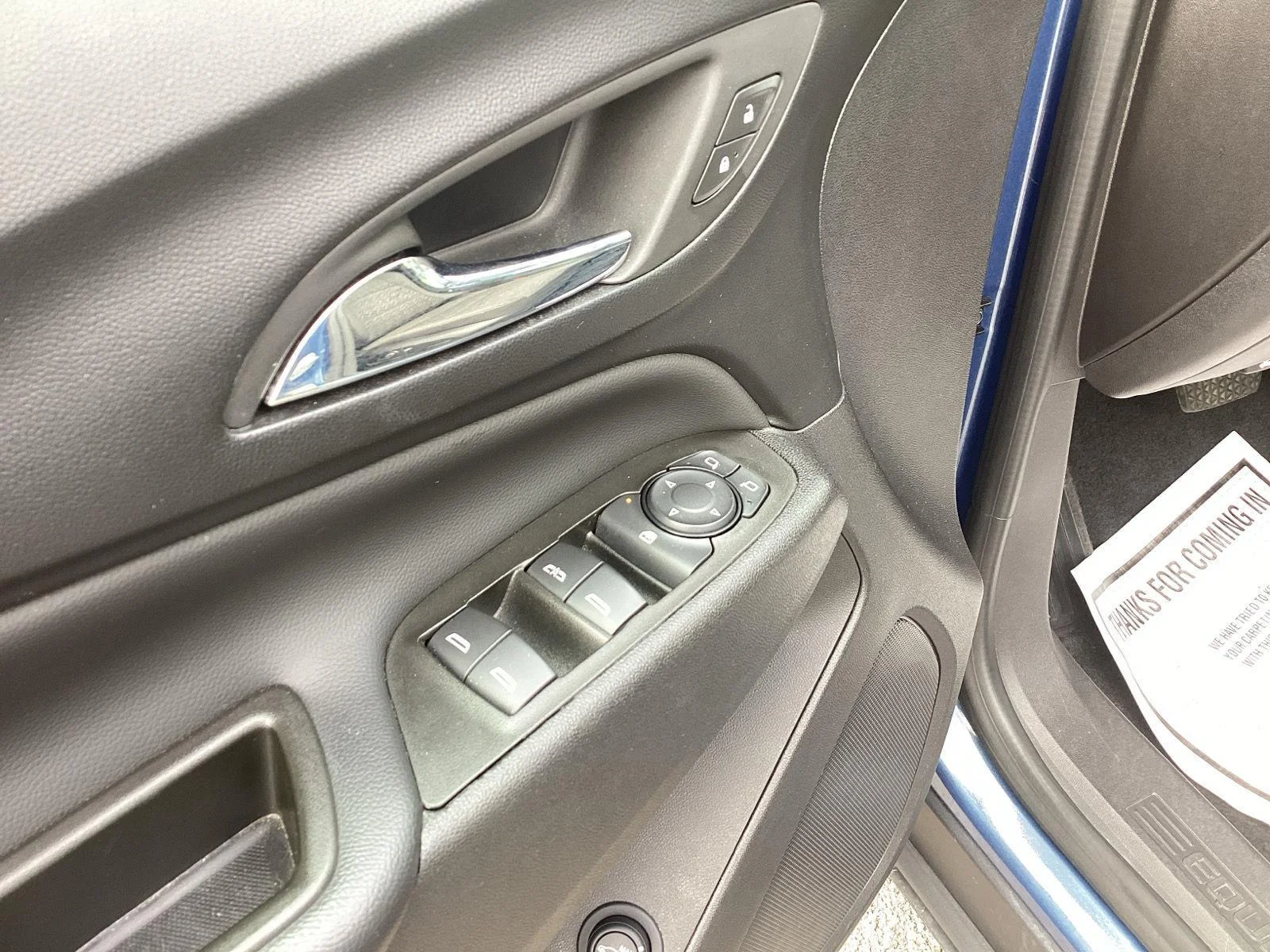 Used 2024 Lakeshore Blue Metallic Chevrolet LT image 17