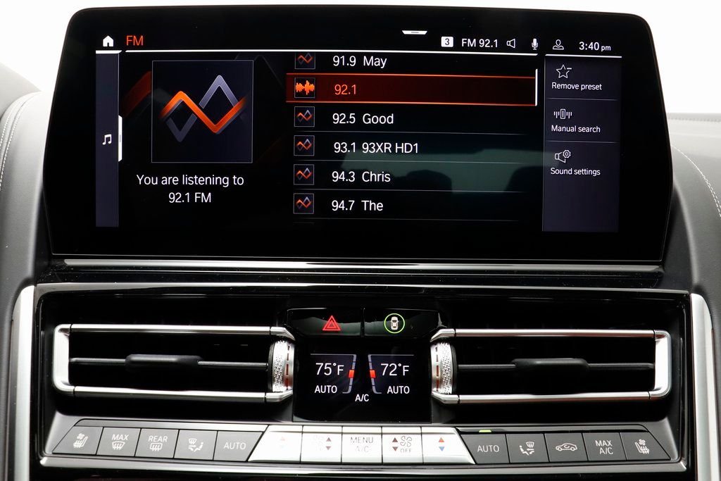 2025 BMW 8 Series 840i - Photo 11