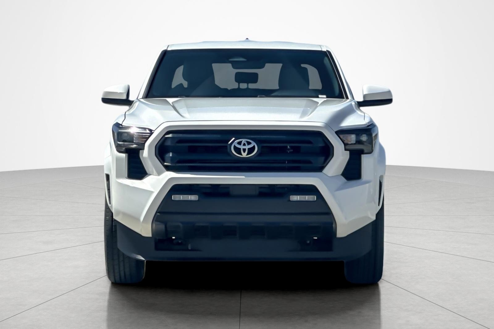 Certified Used 2024 Ice Cap Toyota SR5 image 8