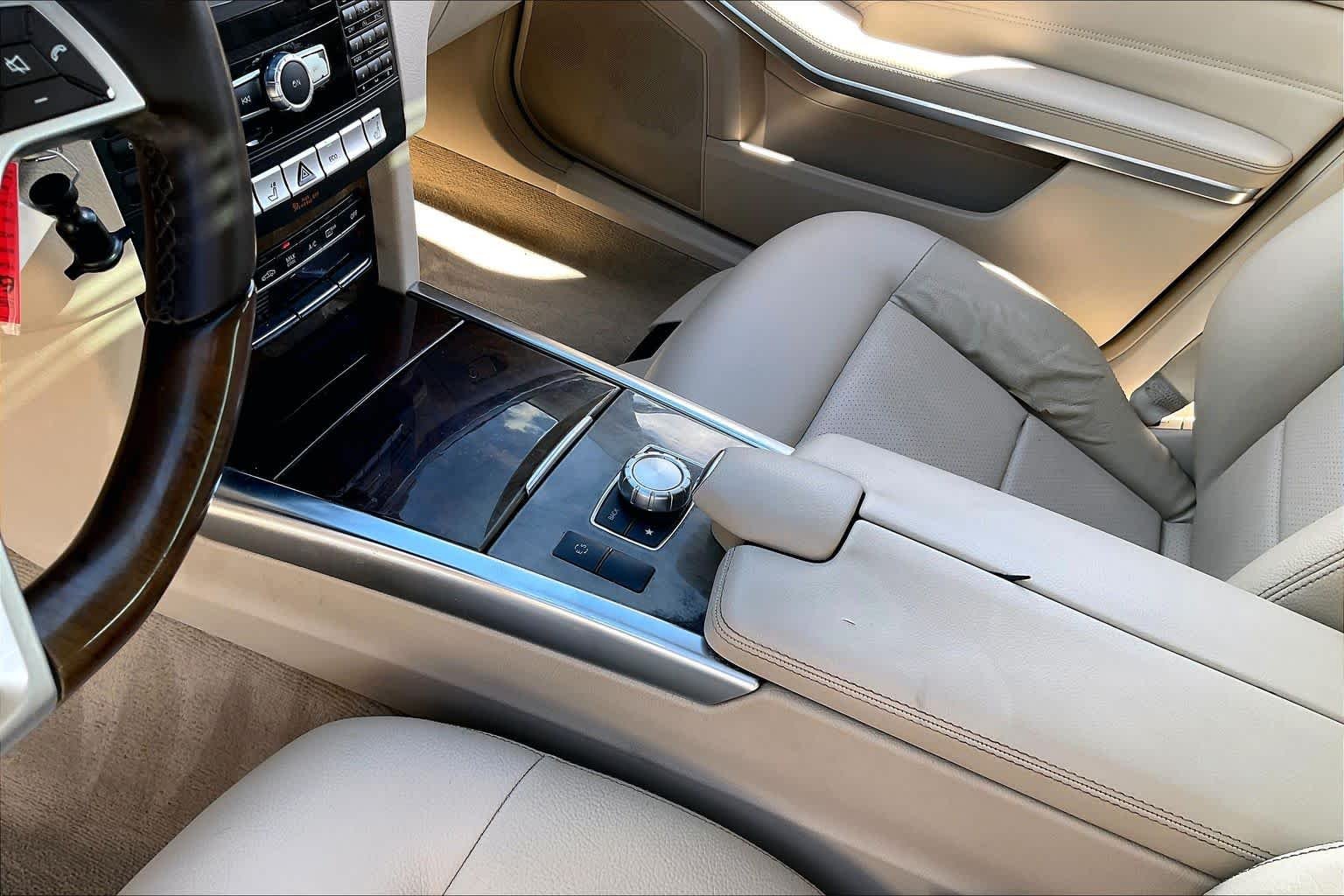 Used 2014 Black Mercedes-Benz E 350 Sport image 14