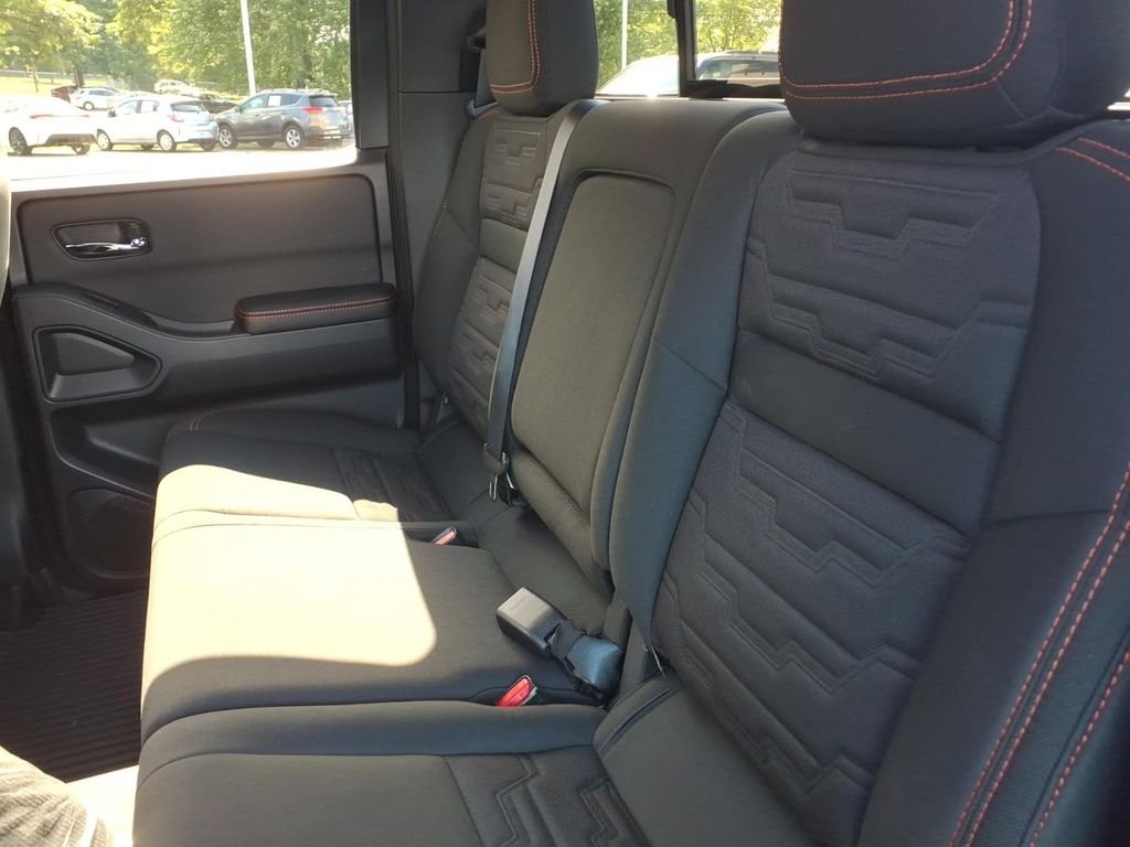 Used 2025 Boulder Gray Pearl Nissan PRO-4X image 12