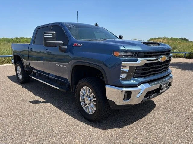 Used 2024 Blue Chevrolet LT image 1