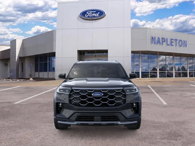New 2026 Agate Black Metallic Ford Platinum™ image 20