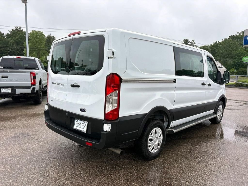 Used 2025 White Ford  image 3