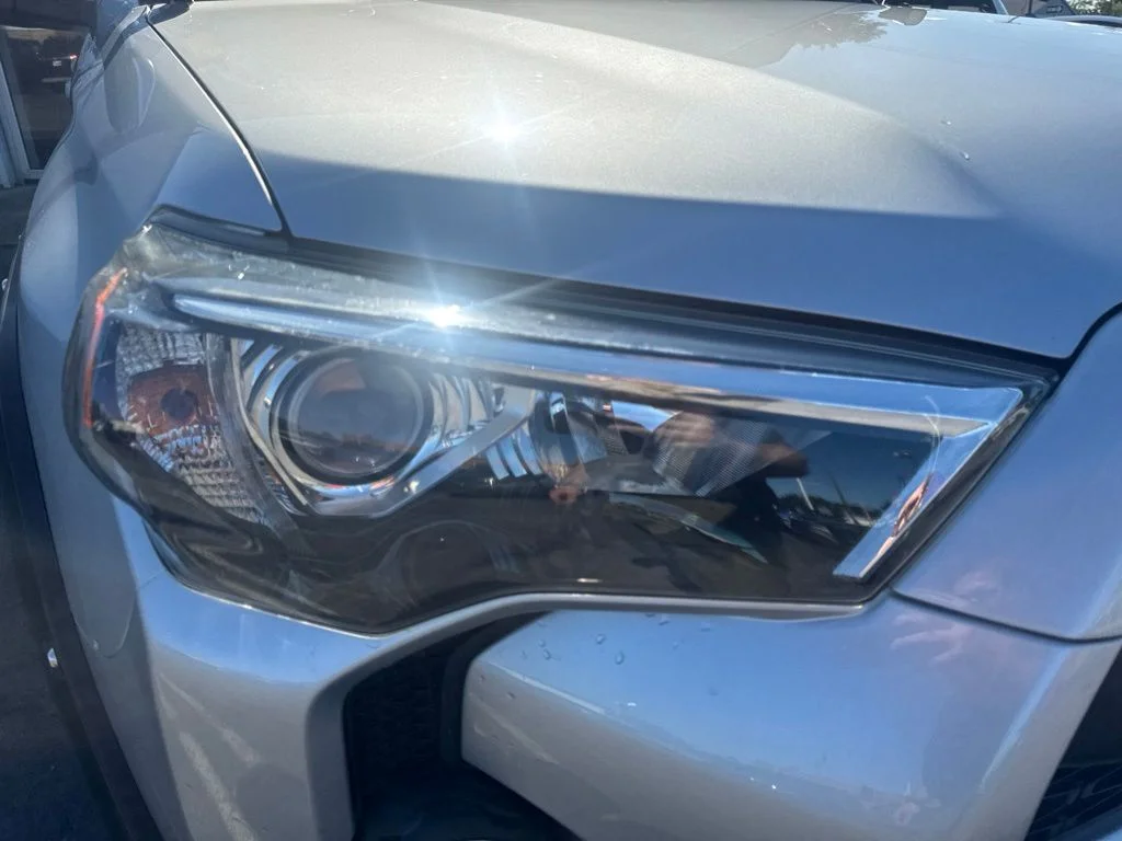 Certified Used 2018 Classic Silver Metallic Toyota SR5 image 52