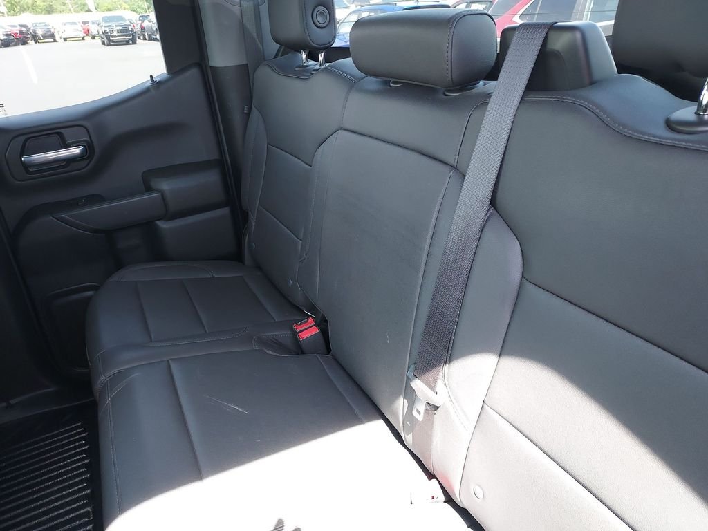 Used 2023 White Chevrolet WT image 27
