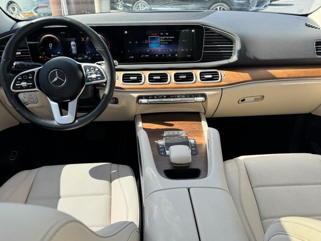 Used 2022 Polar White Mercedes-Benz GLE 450 image 12