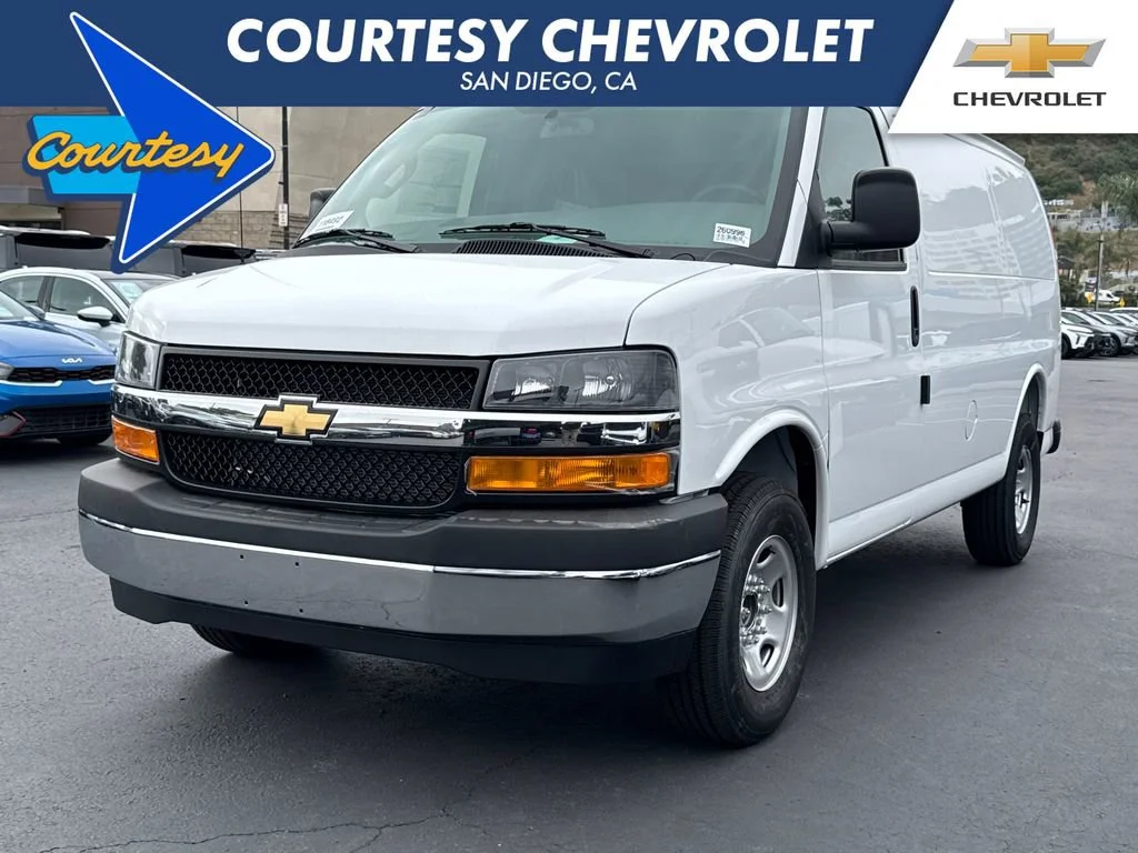 2026 Chevrolet Express's photo