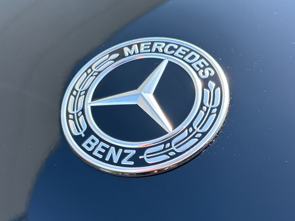 New 2026 Black Mercedes-Benz GLS 450 image 31