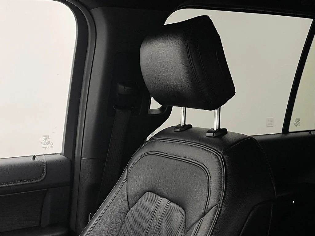 Used 2020 Black Ford Limited image 49
