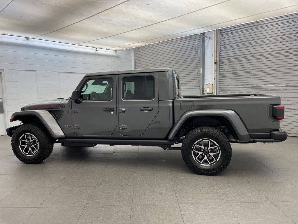 New 2026 Granite Crystal Metallic Clear-Coat Exterior Paint Jeep Shadow Ops image 5
