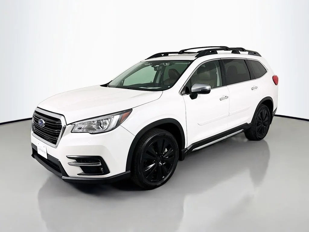 2020 Subaru Ascent Touring's photo