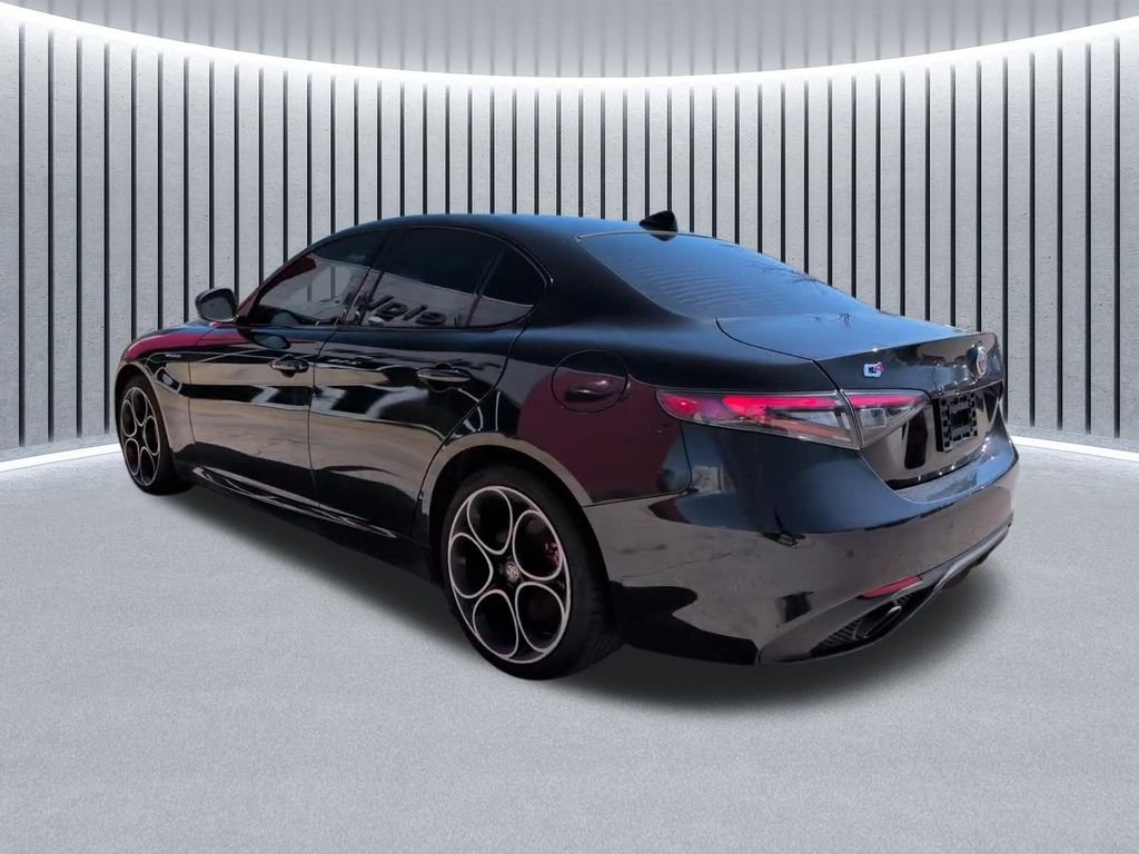 Used 2024 Black Alfa Romeo Veloce image 12