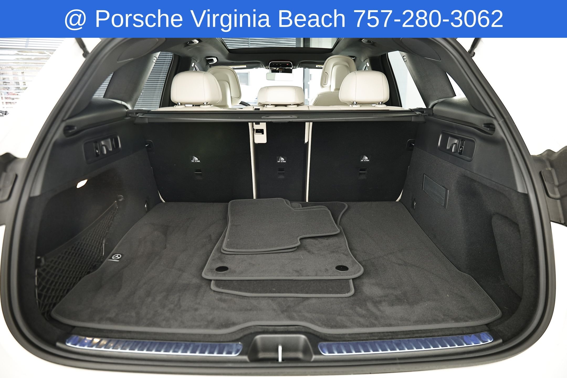Used 2025 White Mercedes-Benz GLC 300 image 35