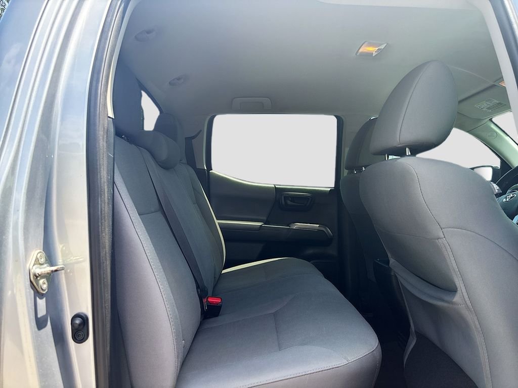 Used 2017 Silver Toyota SR5 image 14