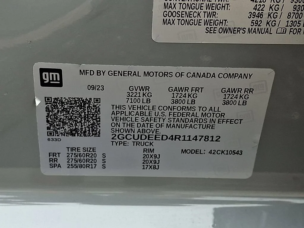 Used 2024 Slate Gray Metallic Chevrolet RST image 28