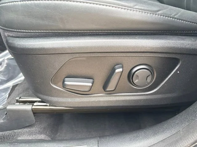Used 2021 Gray Kia SX image 42