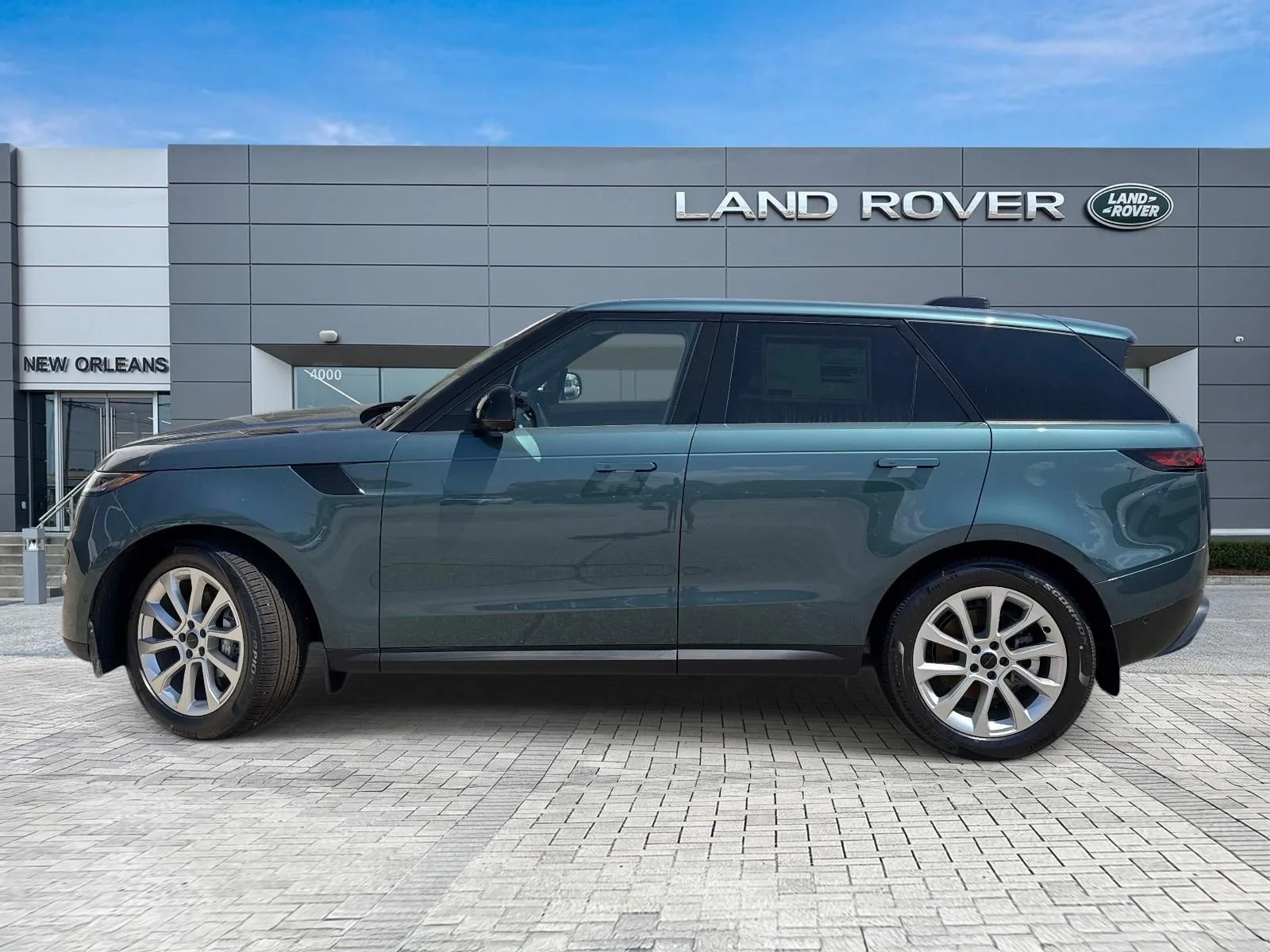 New 2026 Land Rover Range Rover Sport SE SUV in Metairie #L626910