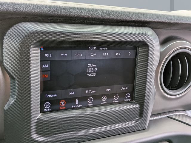 Used 2022 White Jeep Unlimited Sport S image 17
