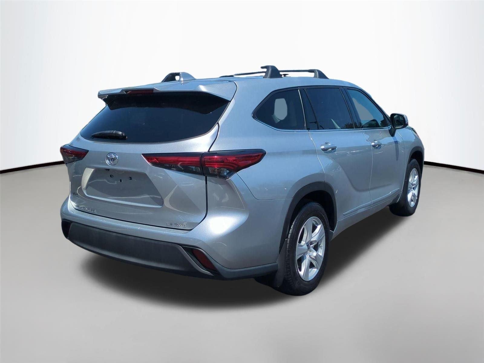 Used 2021 Celestial Silver Metallic Toyota LE image 13