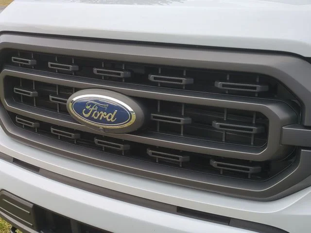 Used 2022 White Ford XLT image 36