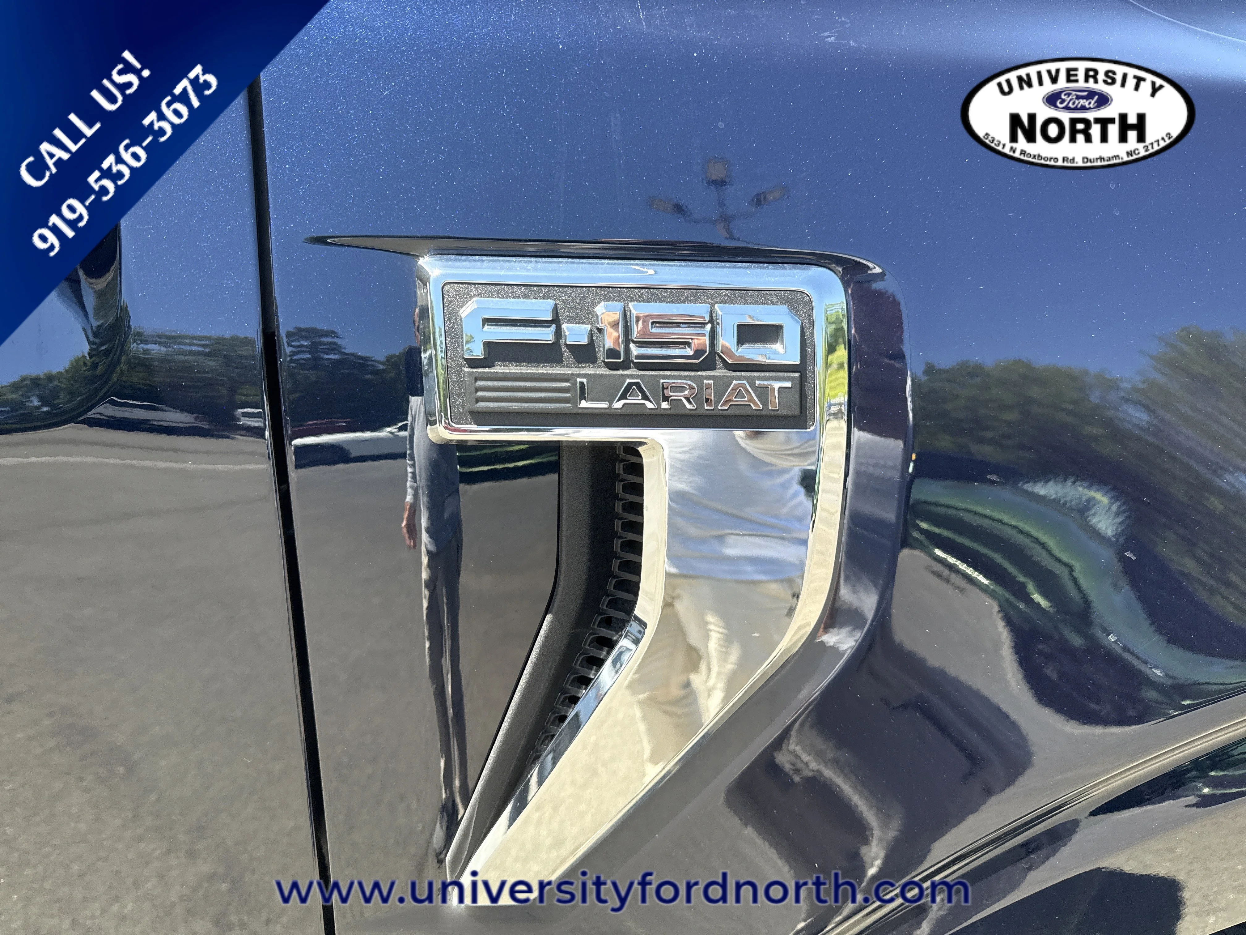 Used 2025 Antimatter Blue Metallic Ford LARIAT image 10