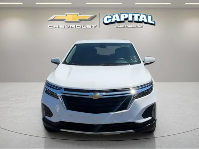 Used 2023 Summit White Chevrolet LT image 8