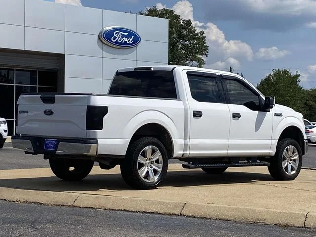 Used 2015 White Ford XLT image 3