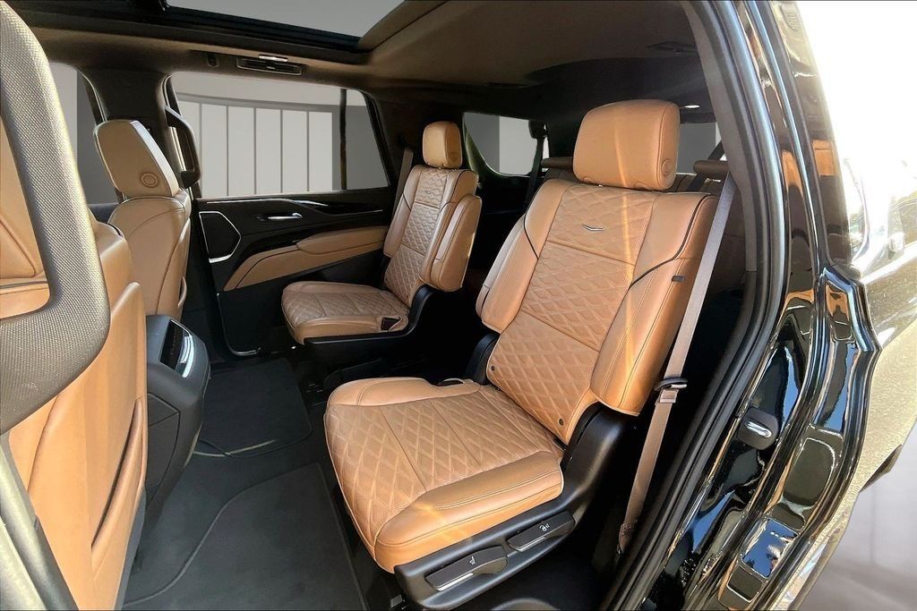 Used 2024 Black Cadillac Premium Luxury image 28