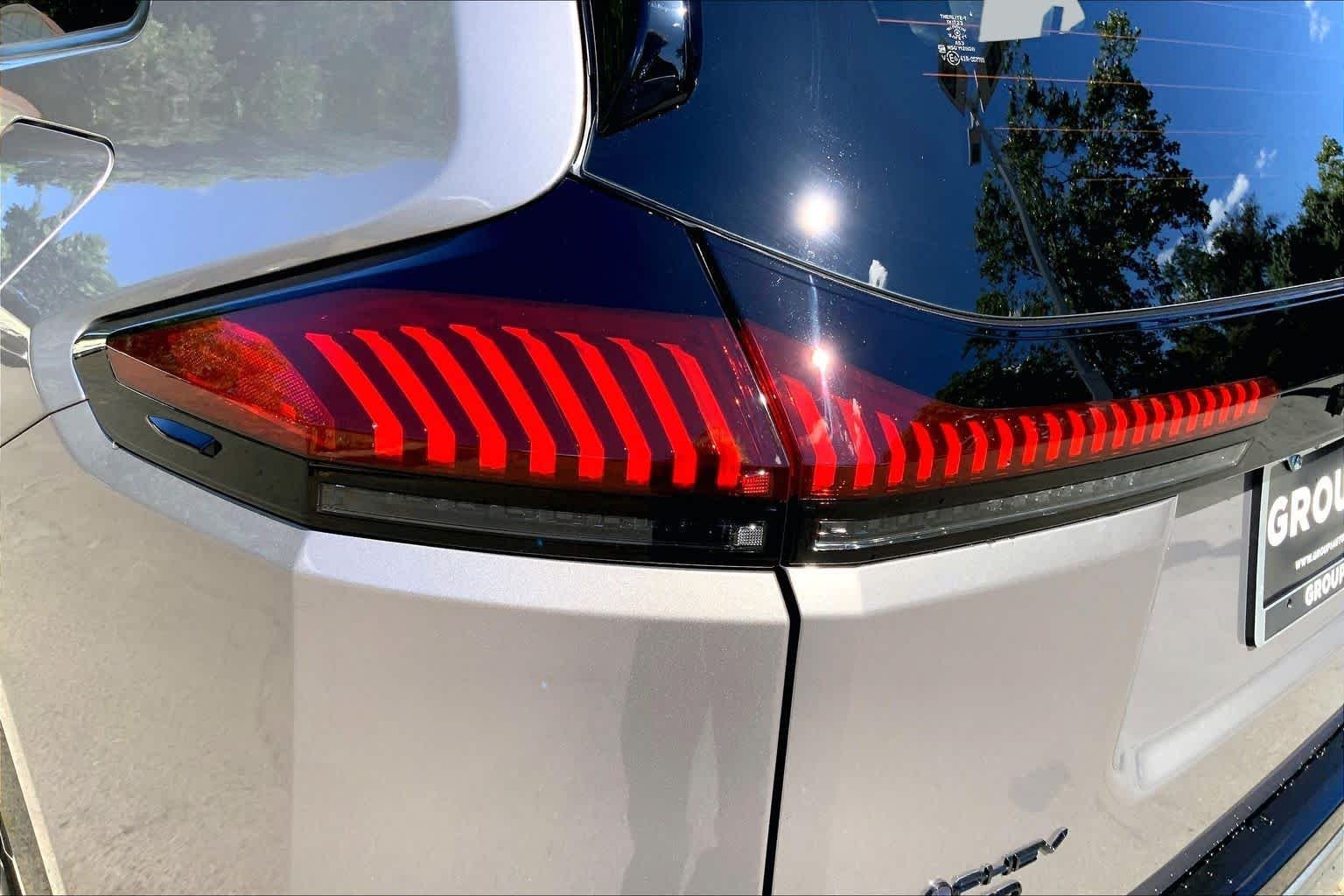 New 2026 Meteor Shower Toyota SE image 14
