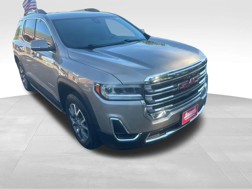 Used 2023 Gray GMC SLE image 31