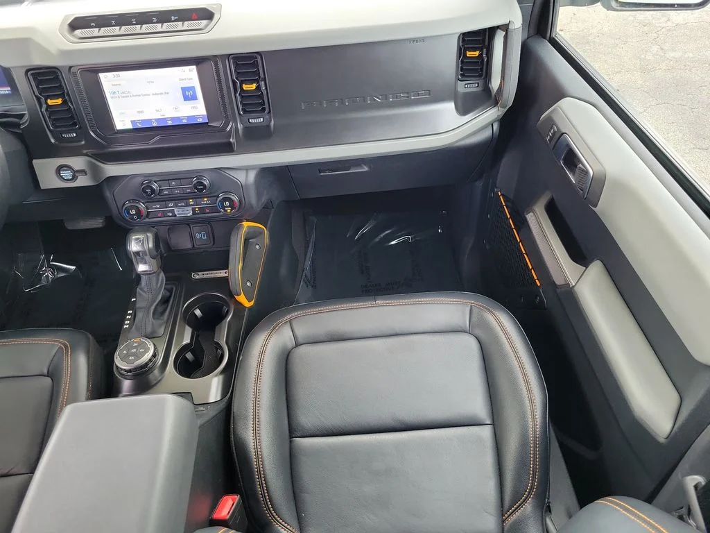 Used 2023 Gray Ford Badlands image 18