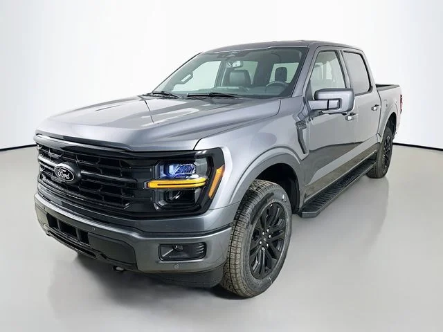 New 2026 Carbonized Gray Metallic Ford XLT image 3