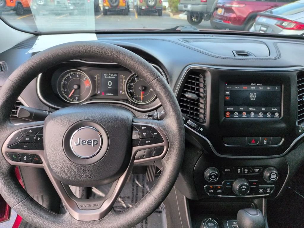 Certified Used 2021 Velvet Jeep Latitude image 27