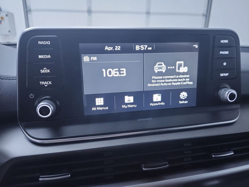 Used 2020 Silver Kia S image 16