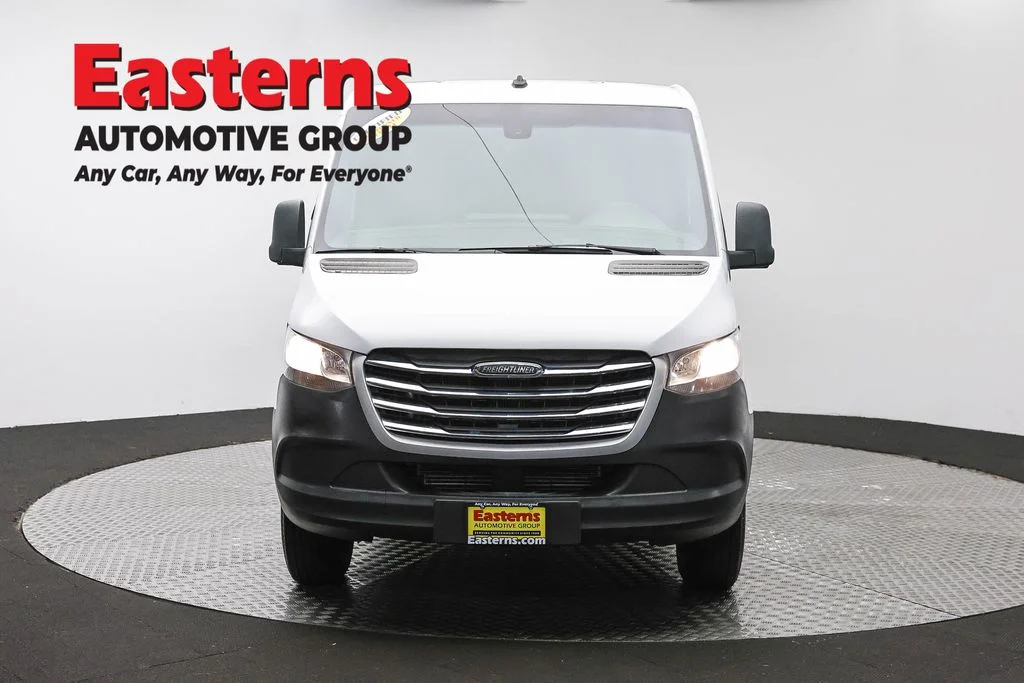 Used 2019 White Freightliner Base image 2