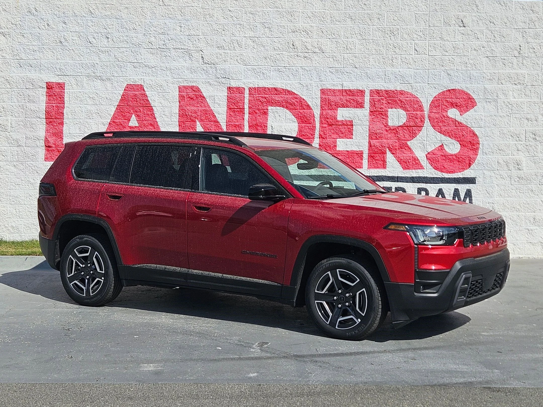 2026 Jeep Cherokee Limited HEV 4X4's photo