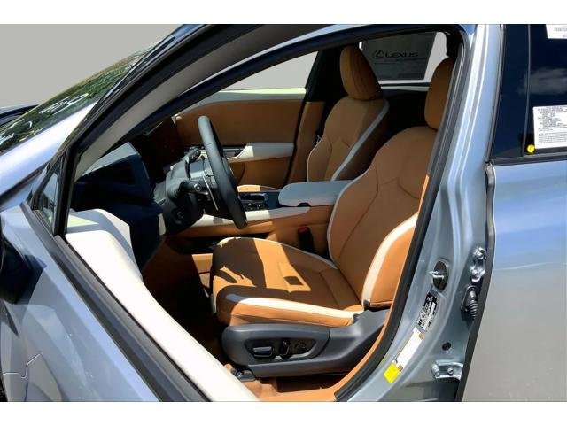 New 2026 Iridium Lexus PREMIUM AWD image 16