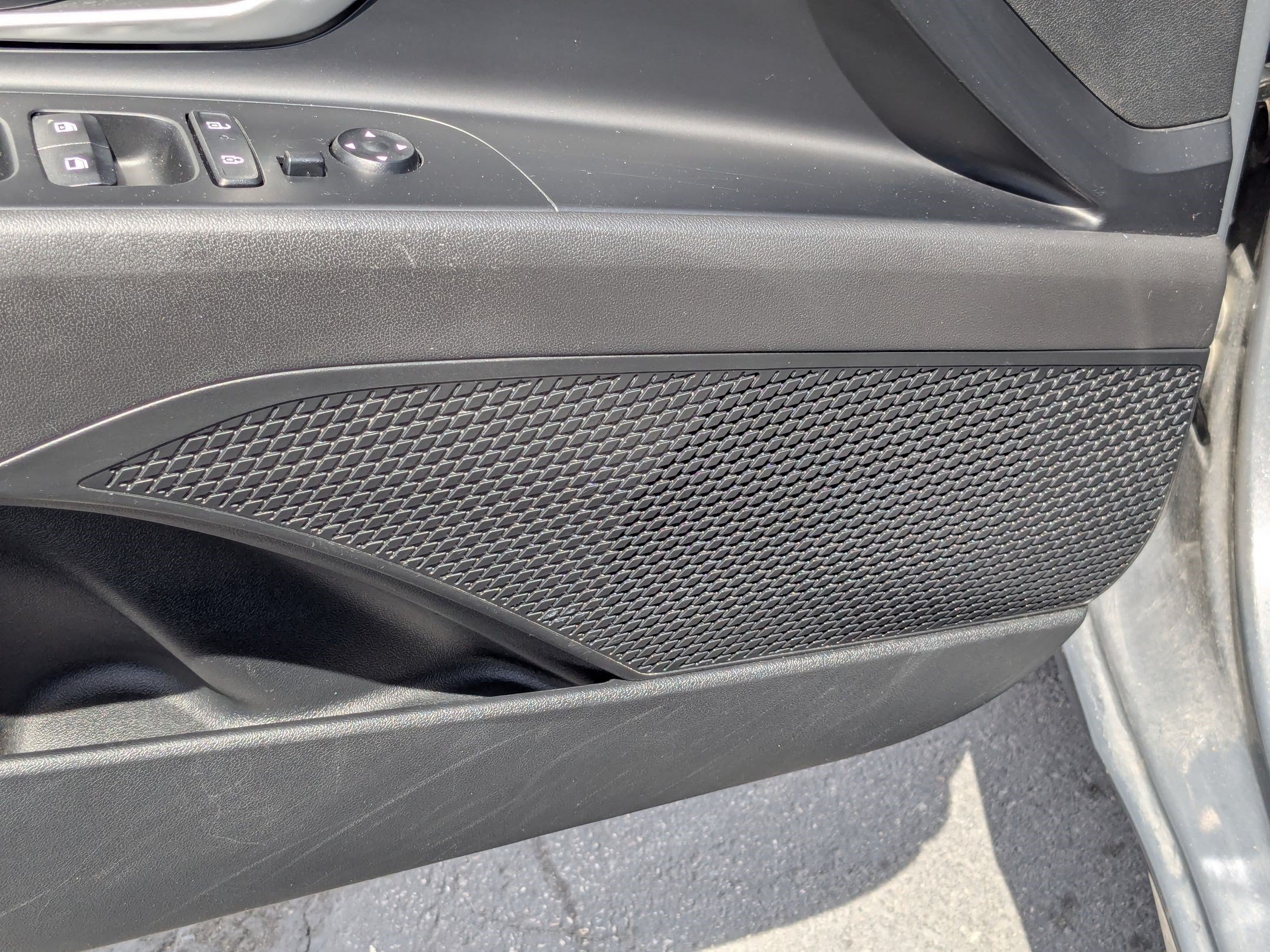 Certified Used 2024 Ecotronic Gray Hyundai SEL image 13