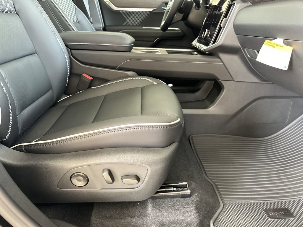2026 GMC Acadia Denali - Photo 44