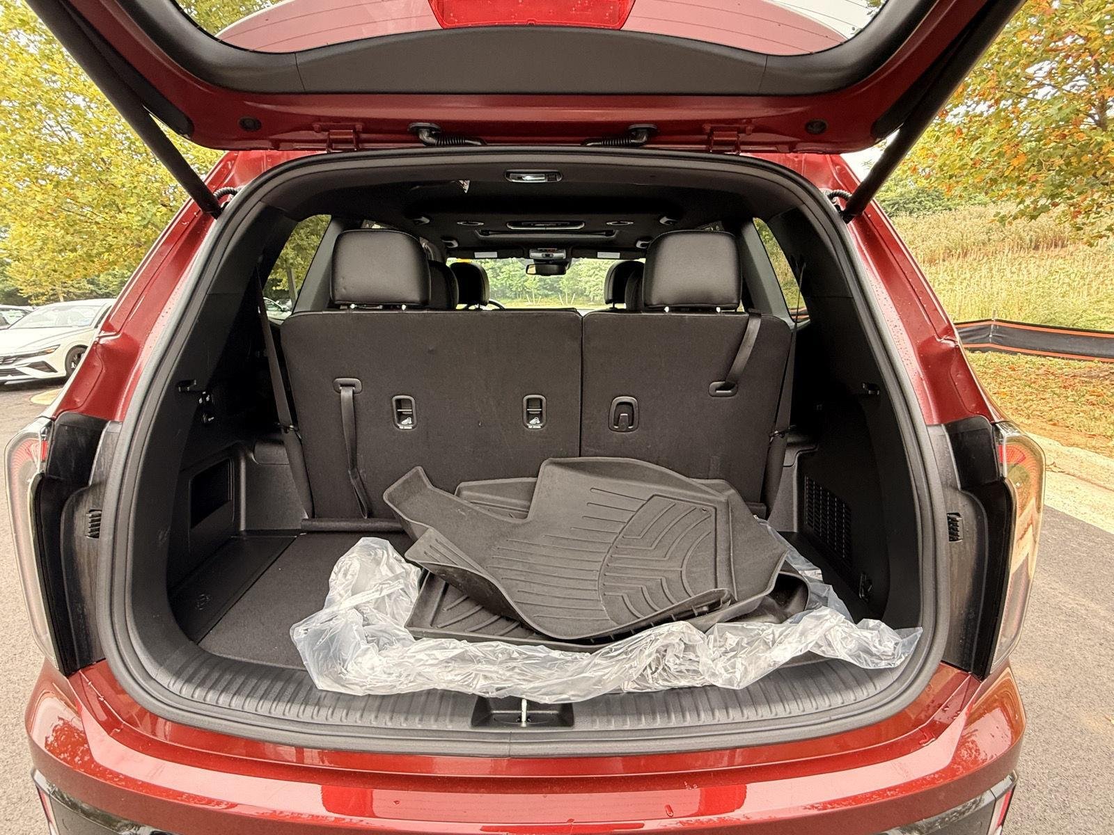 Used 2024 Dawning Red Kia EX X-Line image 20