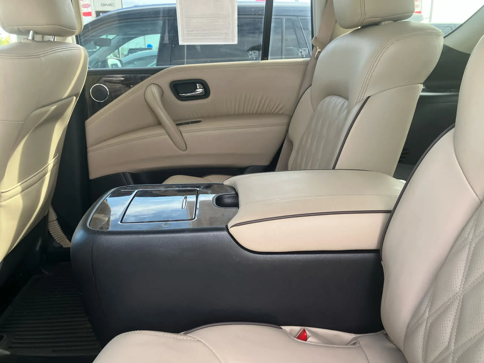 Used 2024 Aspen White Tricoat Nissan Platinum image 38