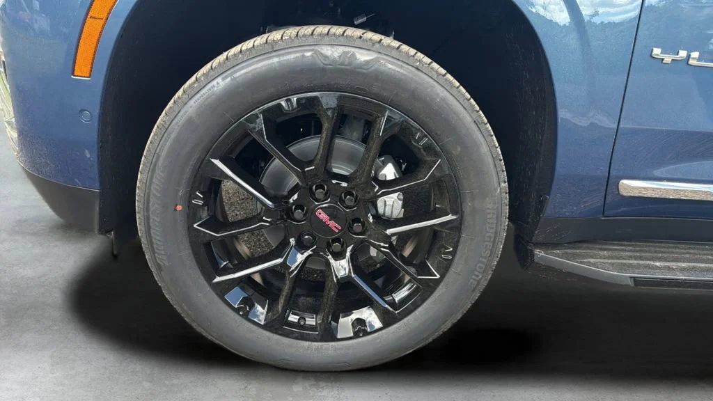 New 2026 Downpour Metallic GMC Elevation image 19