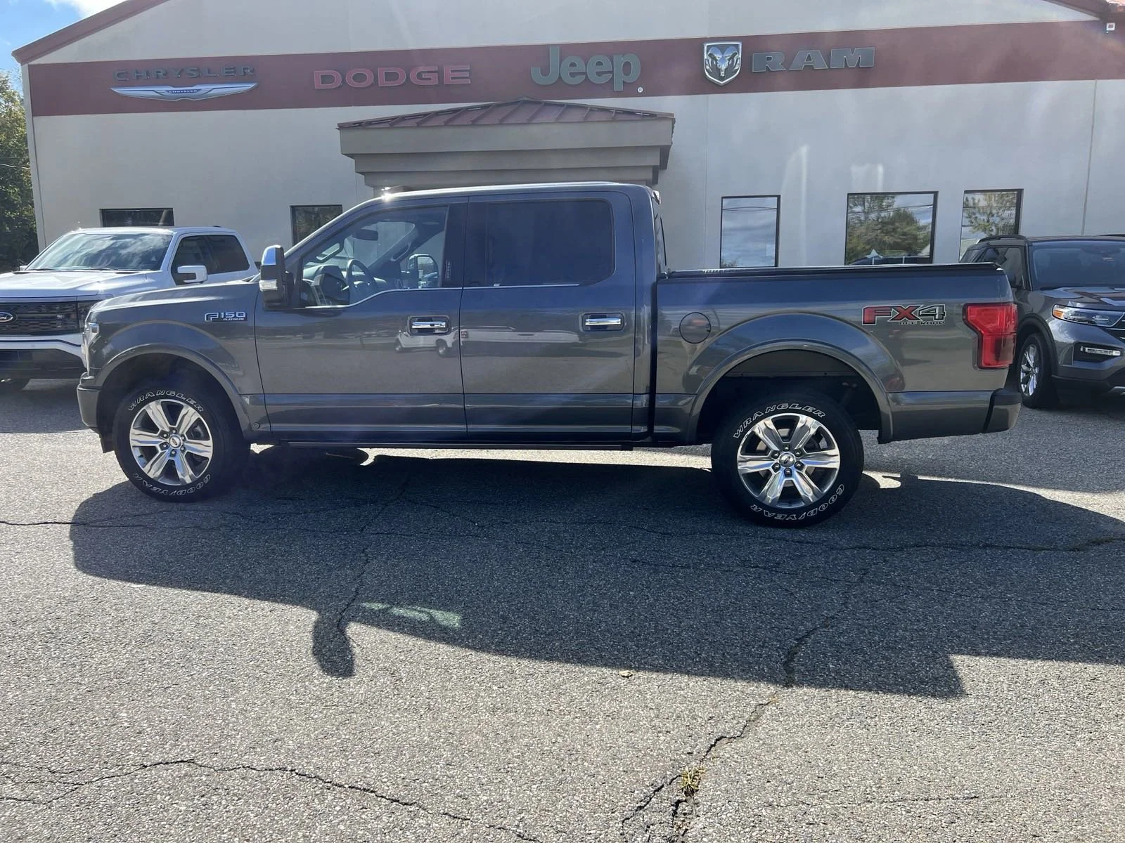 Used 2019 Gray Ford Platinum image 8