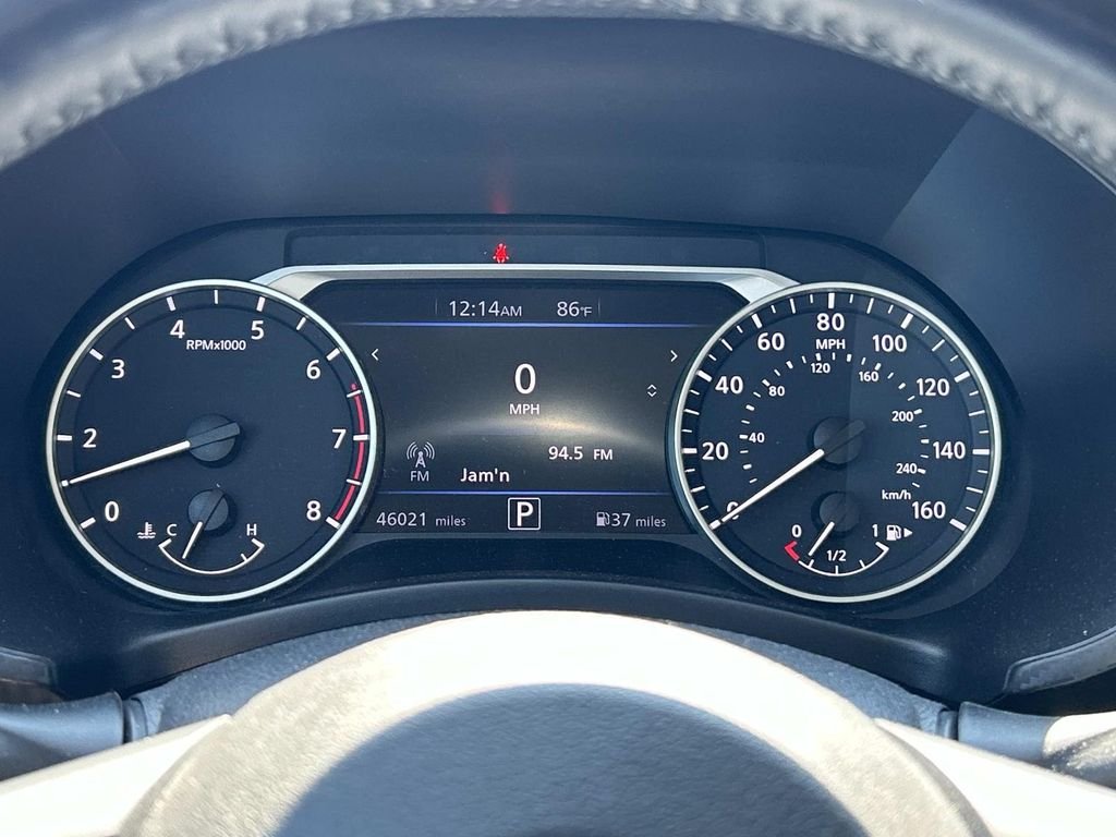 Used 2020 Gray Nissan SV image 23