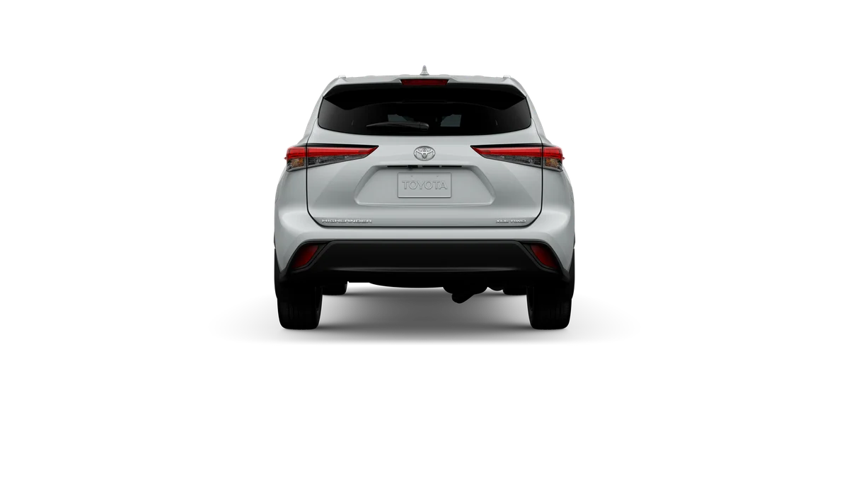 New 2026 Wind Chill Pearl Toyota XLE image 31